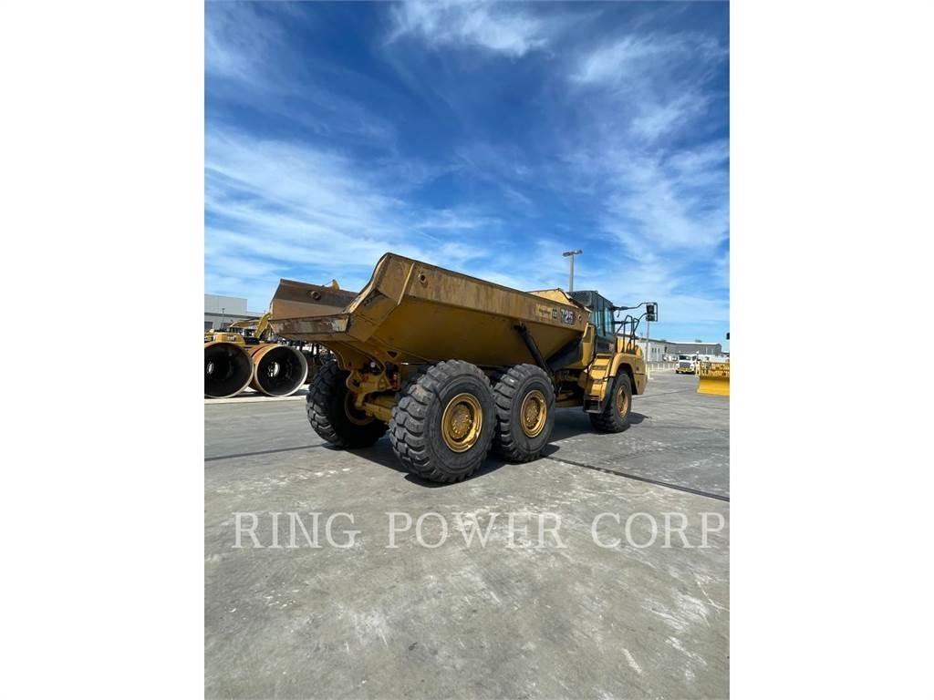 CAT 725WW Грузовики-цистерны