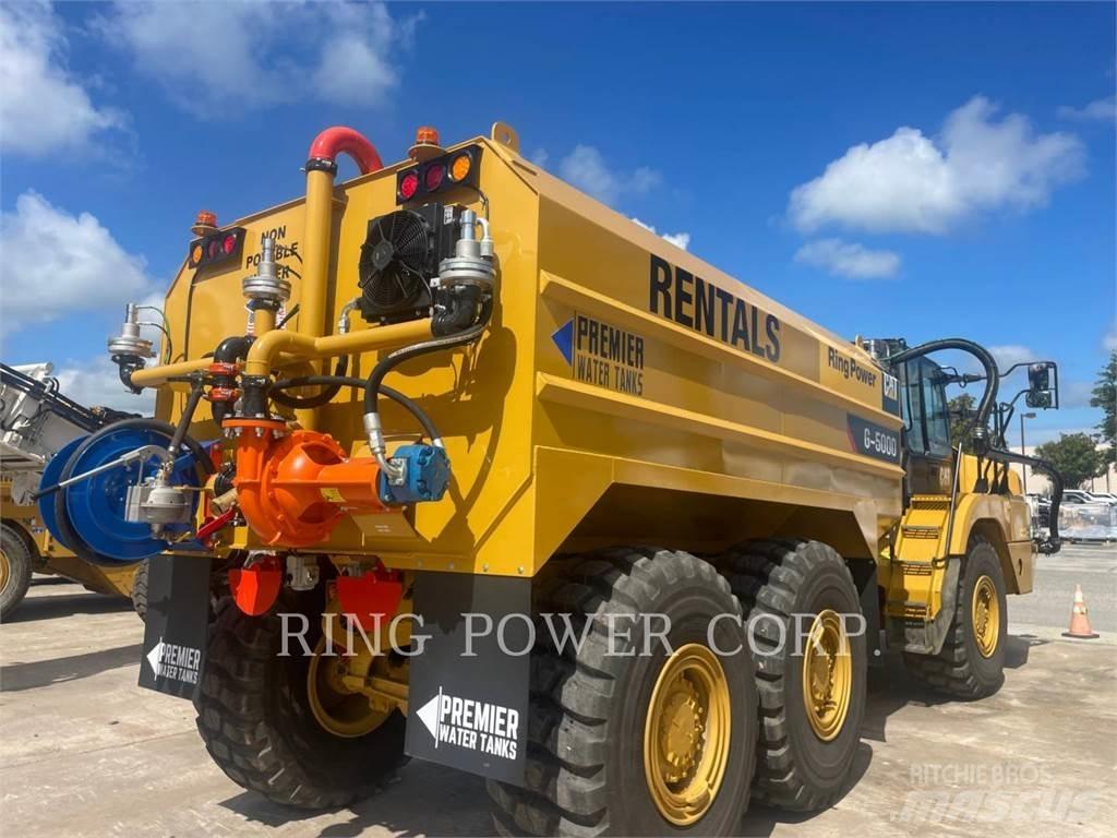 CAT 725WW Грузовики-цистерны