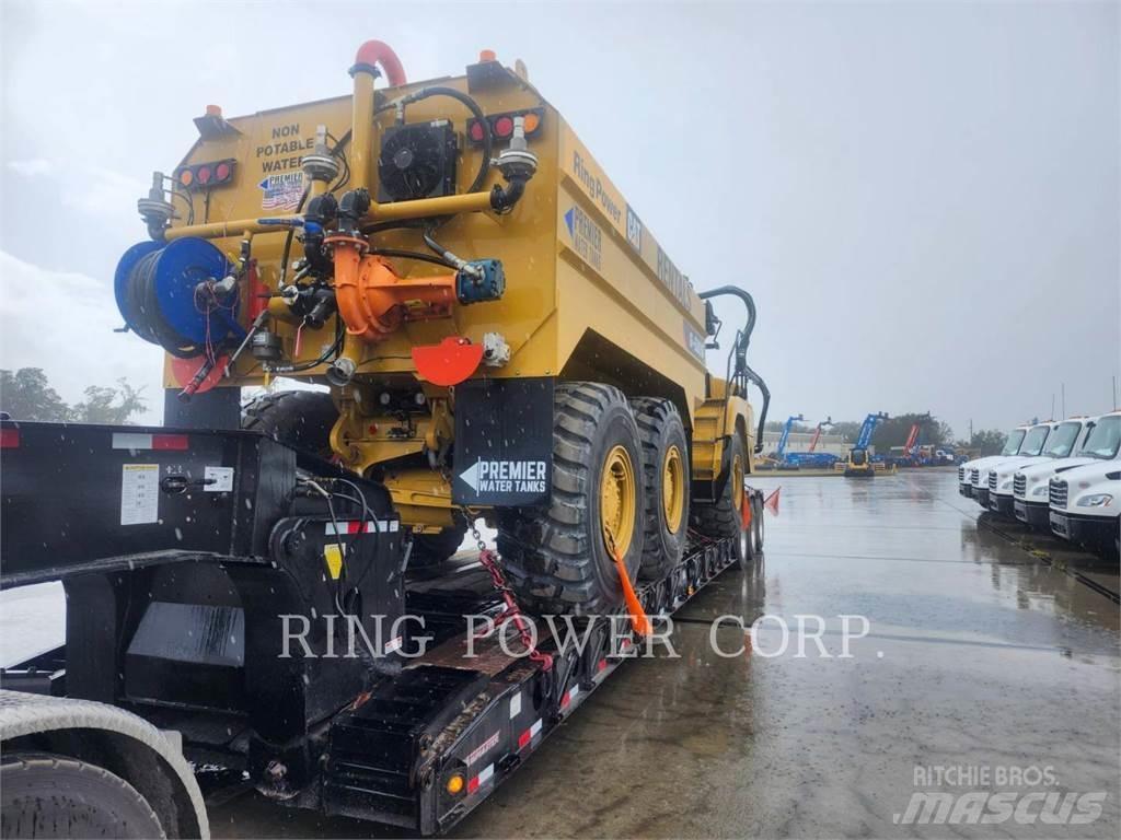 CAT 725WW Грузовики-цистерны