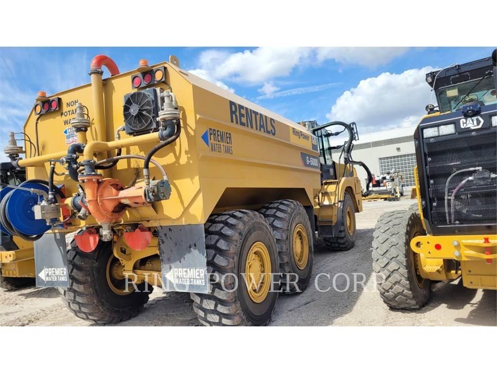 CAT 725WW Грузовики-цистерны