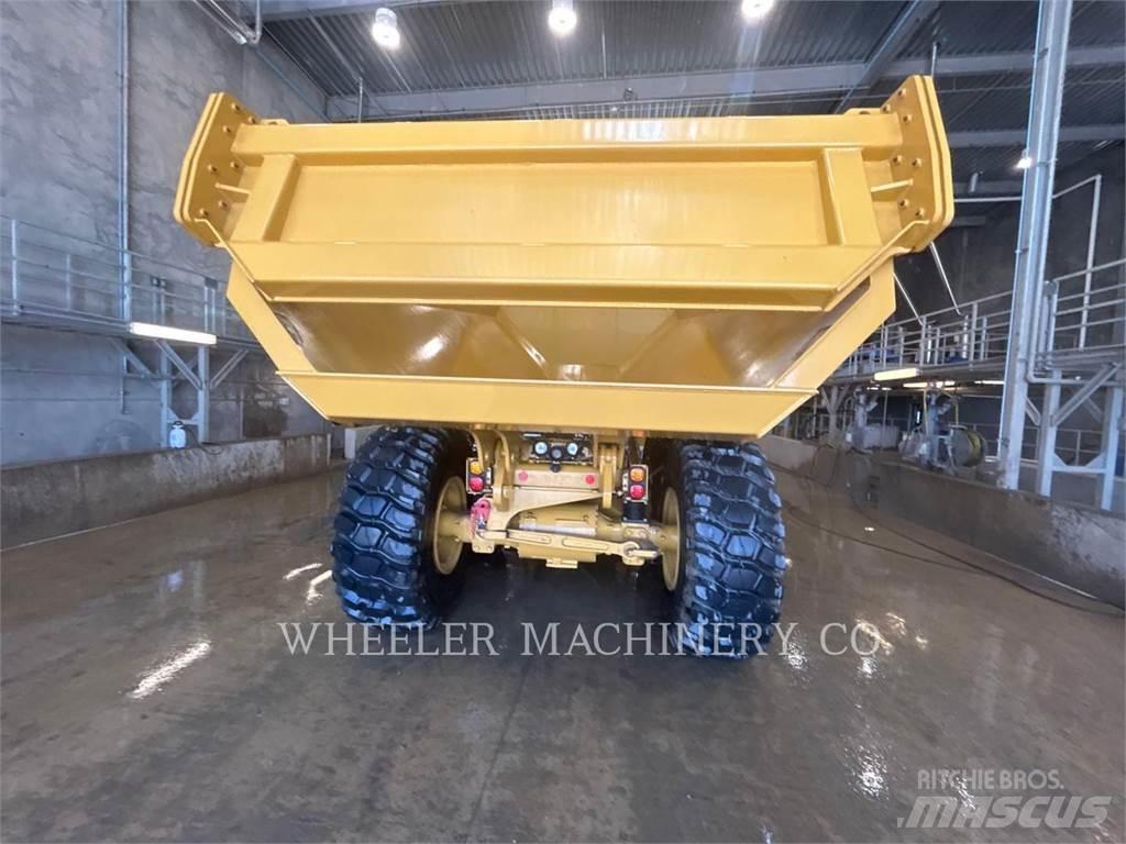CAT 730 Шарнирно-сочленённые самосвалы