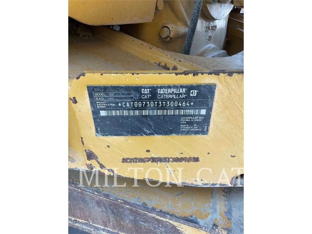 CAT 730 Шарнирно-сочленённые самосвалы