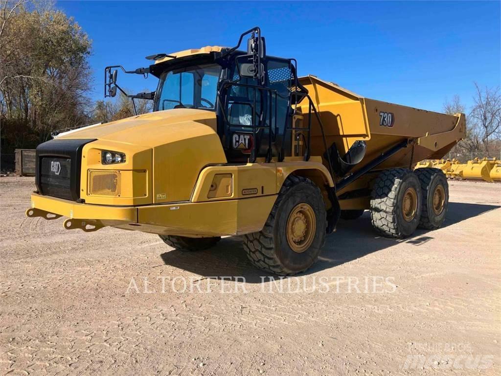 CAT 730 Шарнирно-сочленённые самосвалы