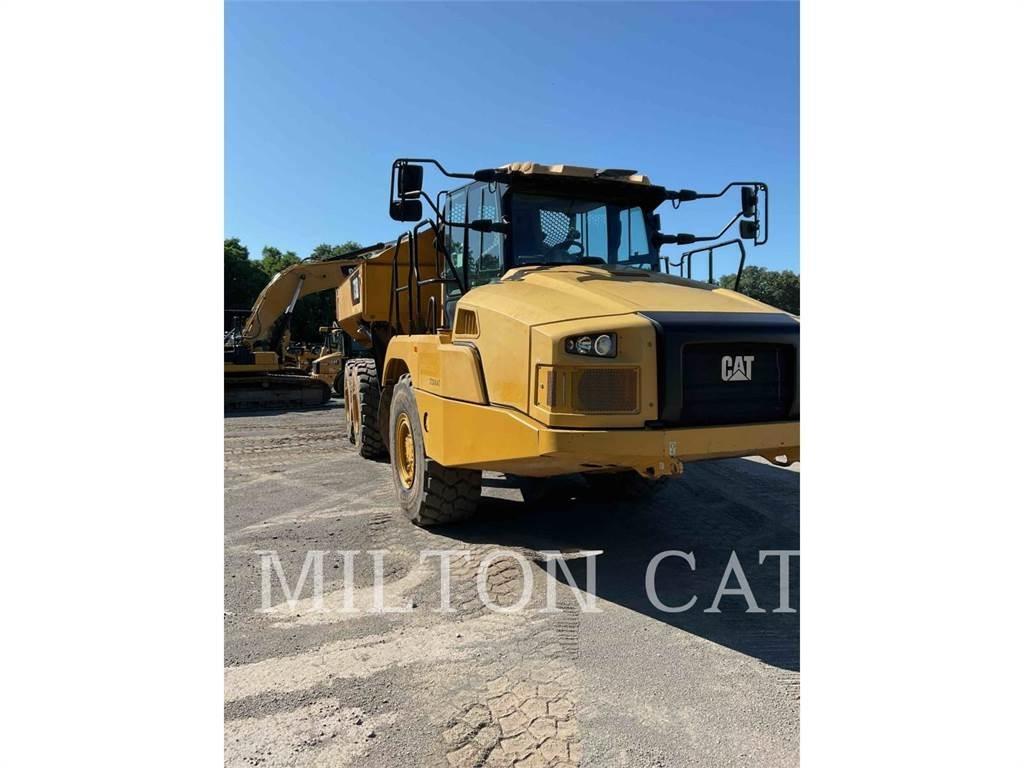 CAT 730 Шарнирно-сочленённые самосвалы