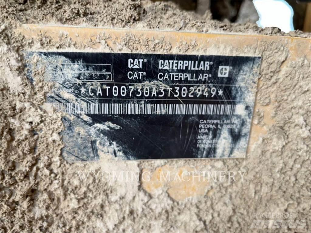 CAT 730 Шарнирно-сочленённые самосвалы