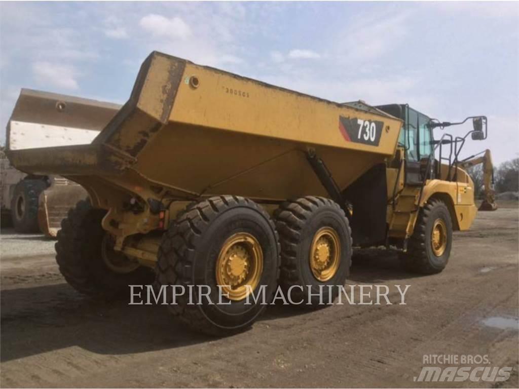CAT 730 Шарнирно-сочленённые самосвалы