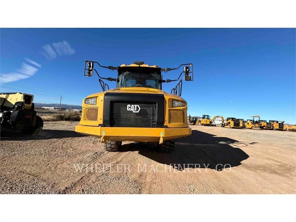 CAT 730 Шарнирно-сочленённые самосвалы
