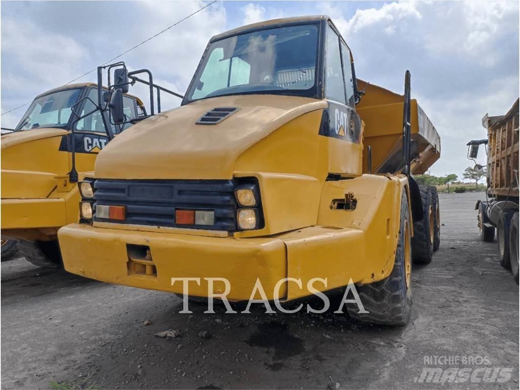 CAT 730 Шарнирно-сочленённые самосвалы