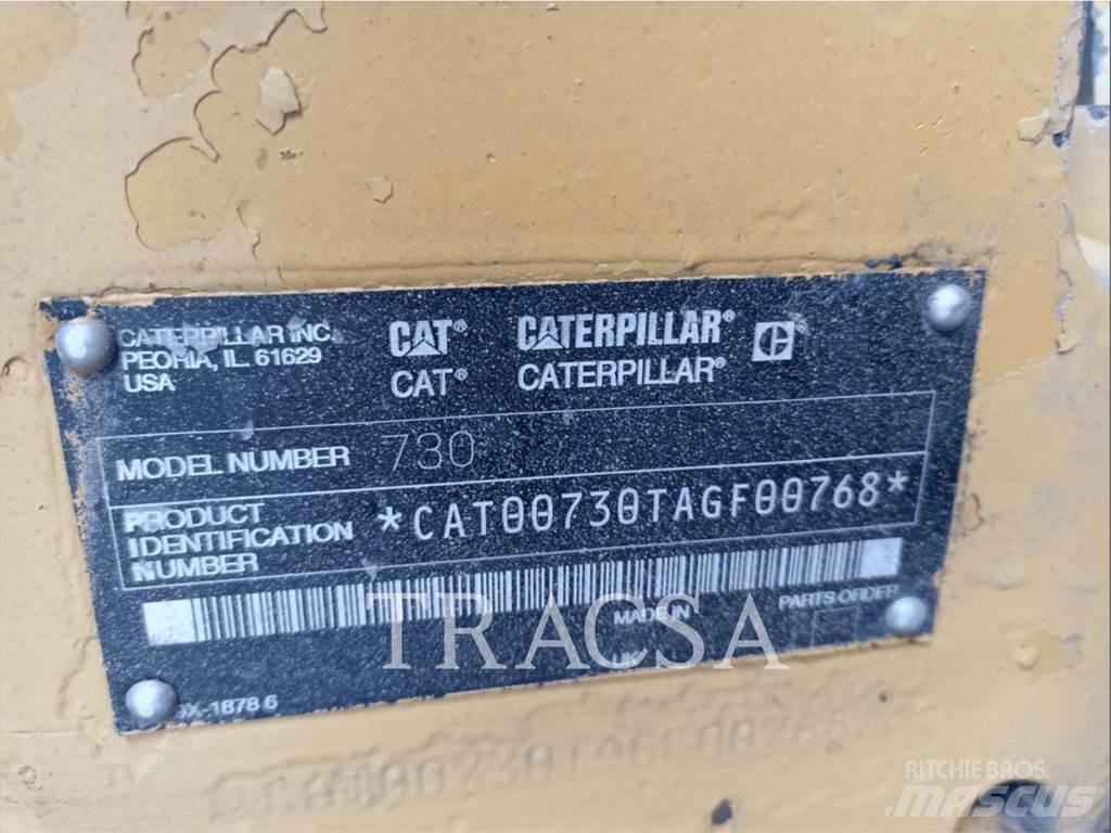 CAT 730 Шарнирно-сочленённые самосвалы