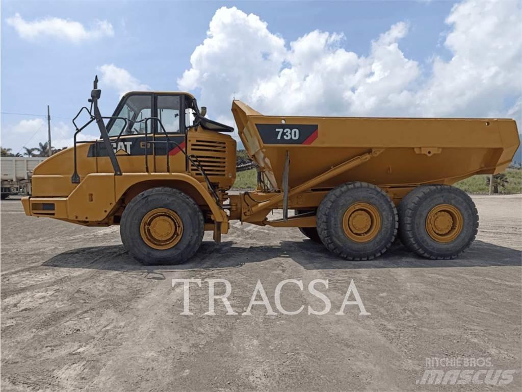 CAT 730 Шарнирно-сочленённые самосвалы