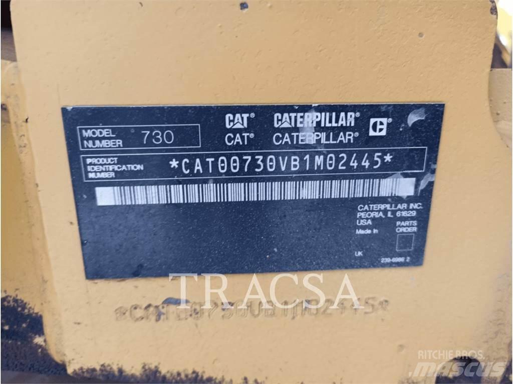 CAT 730 Шарнирно-сочленённые самосвалы