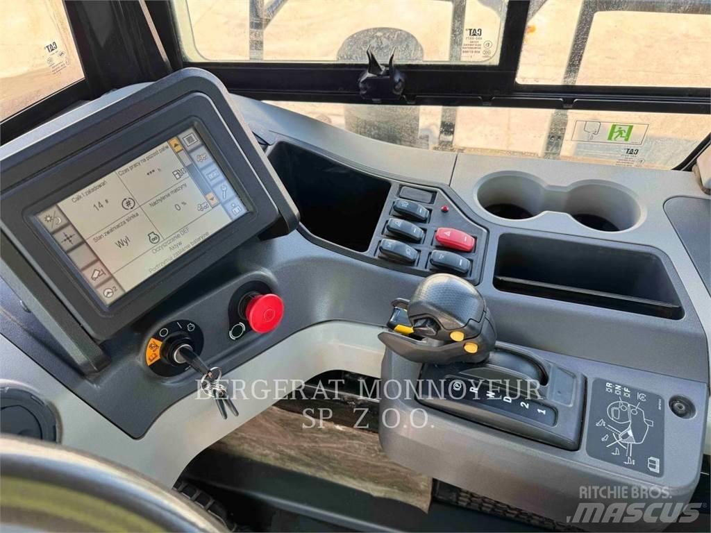 CAT 730 Шарнирно-сочленённые самосвалы