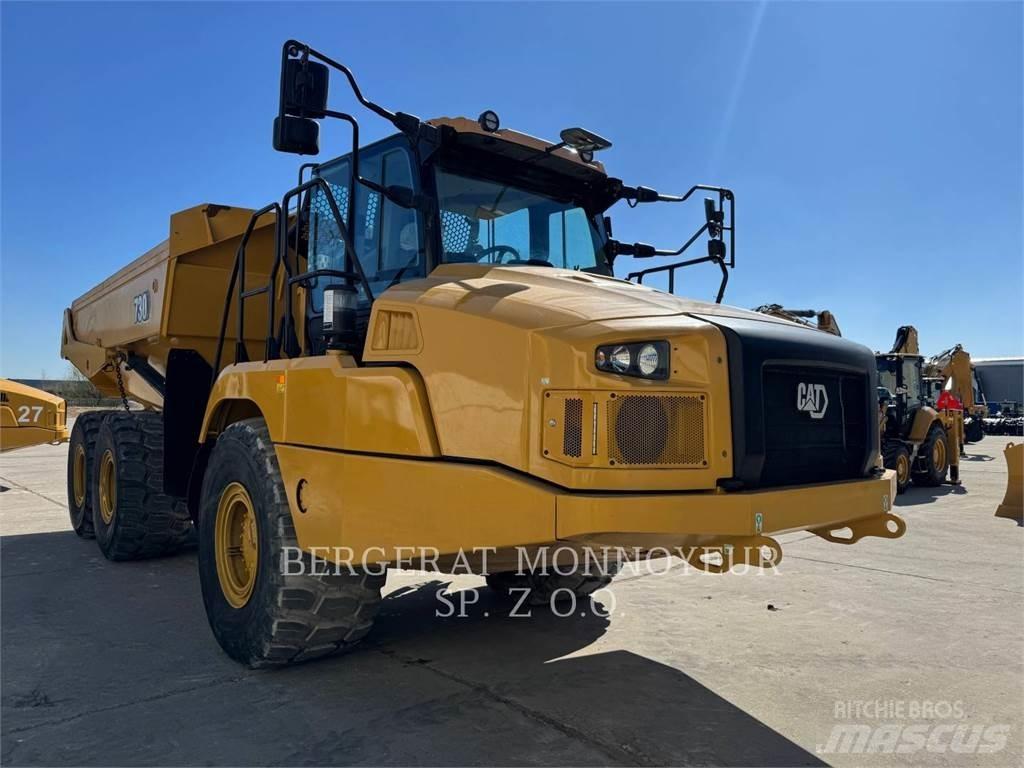 CAT 730 Шарнирно-сочленённые самосвалы