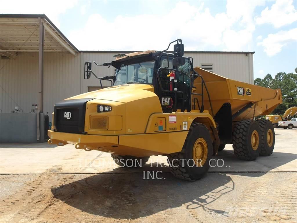 CAT 730 Шарнирно-сочленённые самосвалы