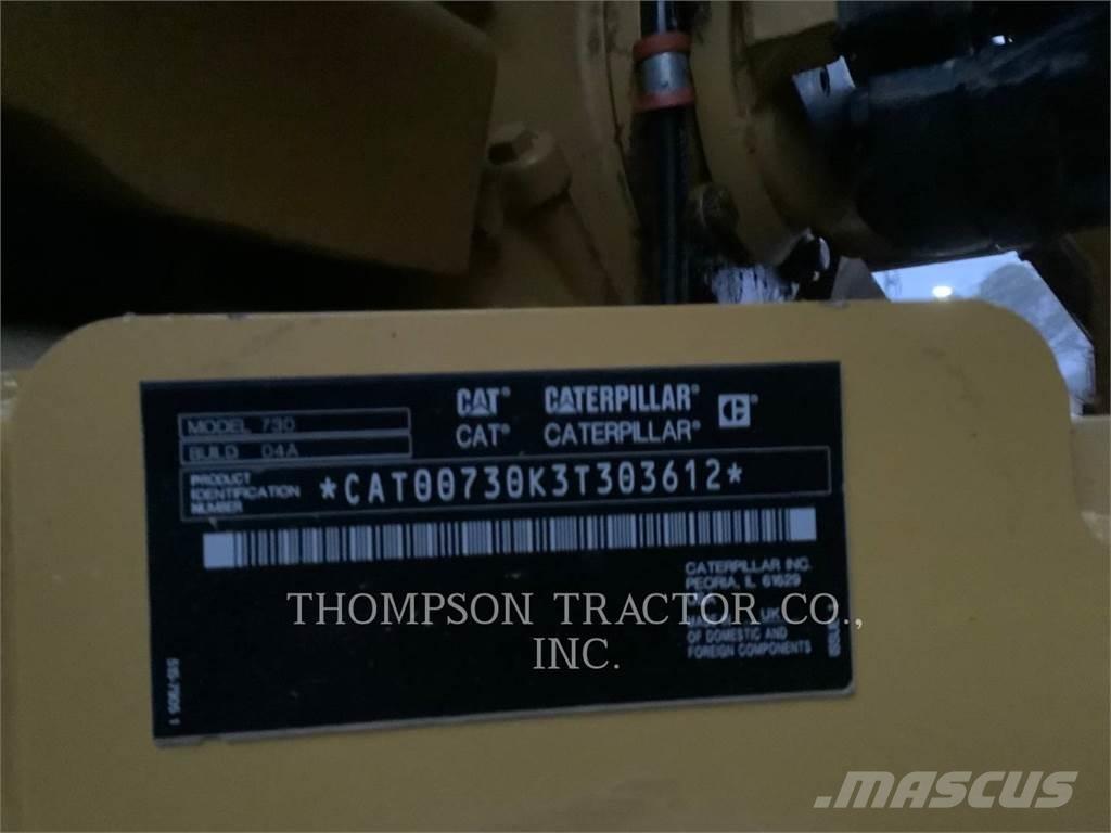 CAT 730 Шарнирно-сочленённые самосвалы