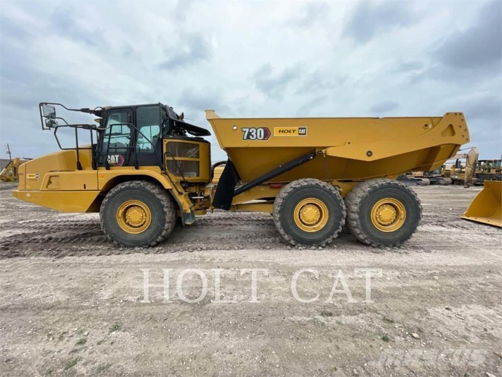 CAT 730 Шарнирно-сочленённые самосвалы