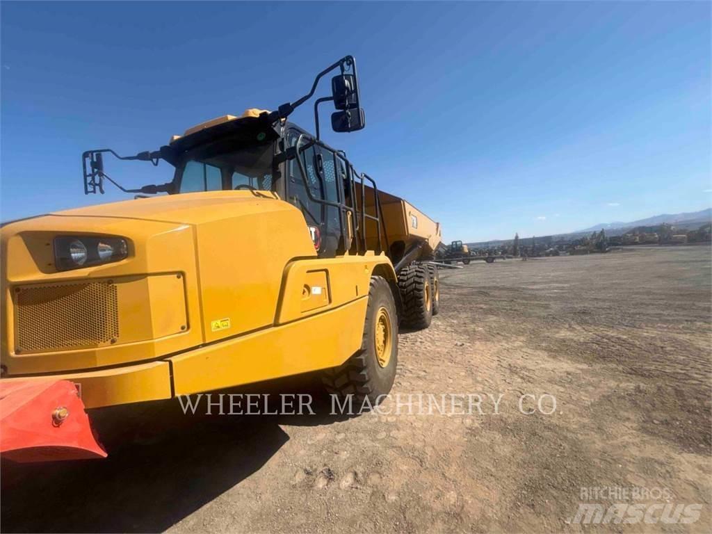 CAT 730 Шарнирно-сочленённые самосвалы