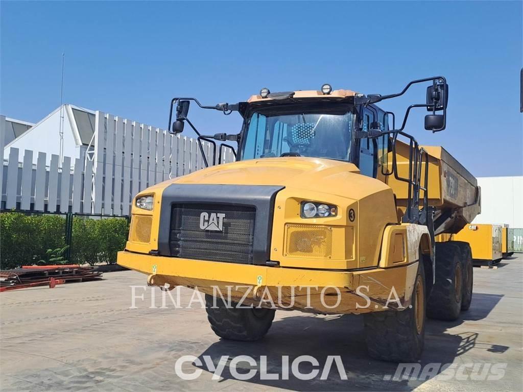 CAT 730 Шарнирно-сочленённые самосвалы
