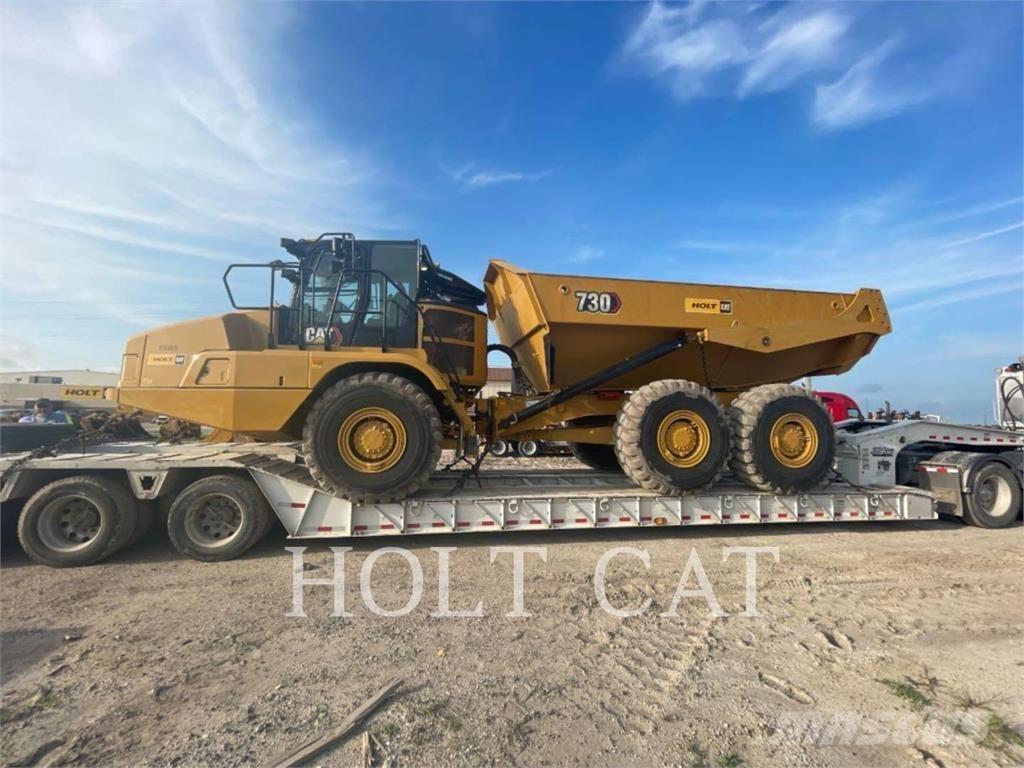 CAT 730 Шарнирно-сочленённые самосвалы