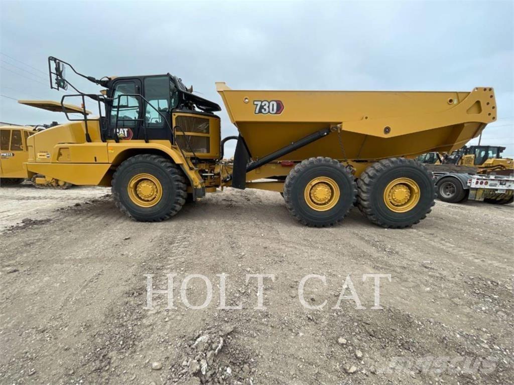 CAT 730 Шарнирно-сочленённые самосвалы