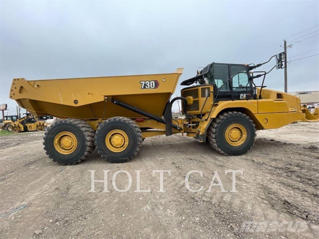 CAT 730 Шарнирно-сочленённые самосвалы