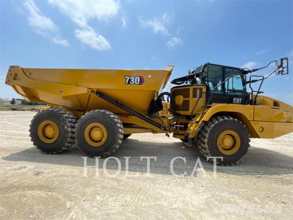 CAT 730 Шарнирно-сочленённые самосвалы