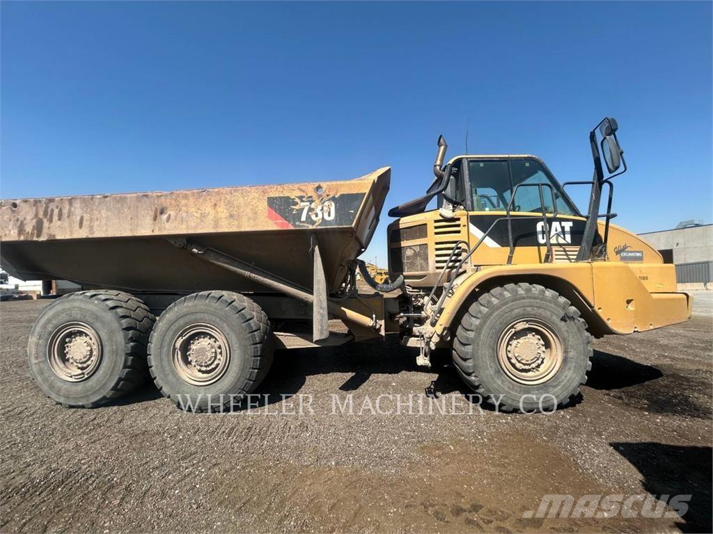 CAT 730 Шарнирно-сочленённые самосвалы