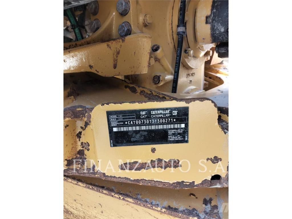 CAT 730 Шарнирно-сочленённые самосвалы