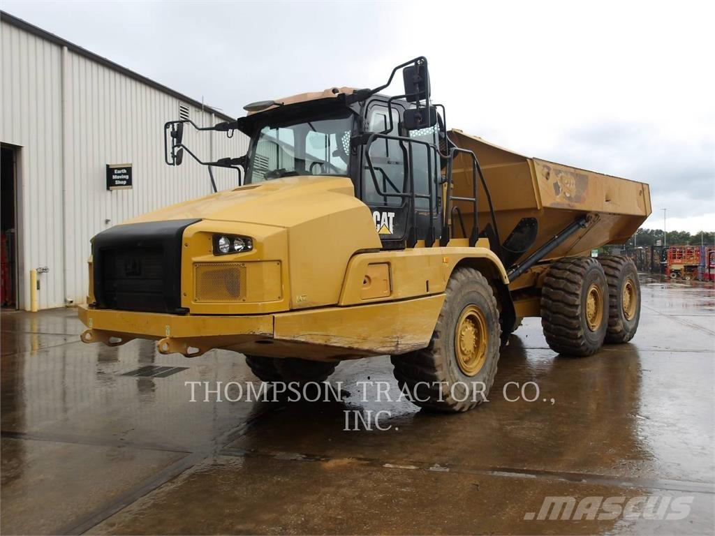 CAT 730 Шарнирно-сочленённые самосвалы