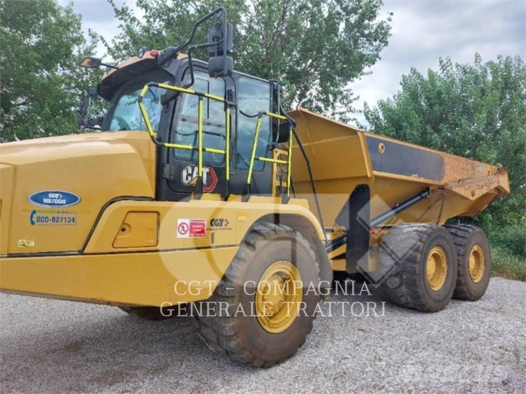 CAT 730 Шарнирно-сочленённые самосвалы