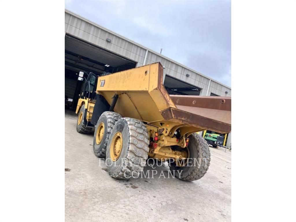 CAT 730-04 Шарнирно-сочленённые самосвалы