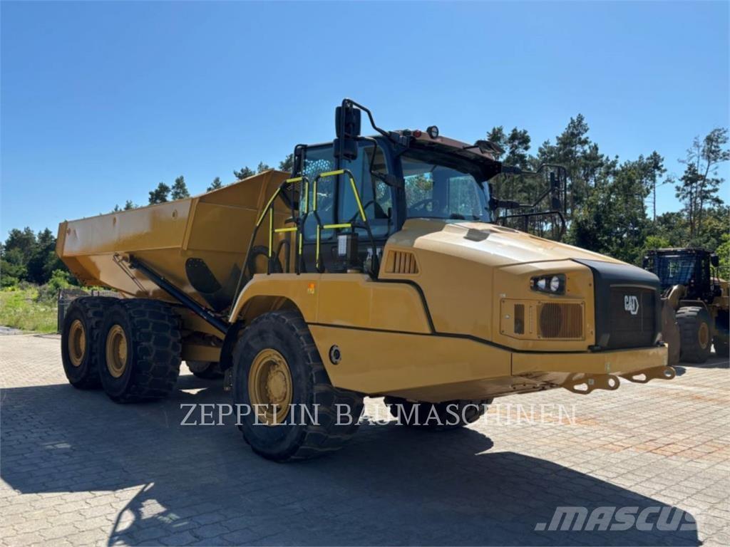 CAT 730-04A Шарнирно-сочленённые самосвалы