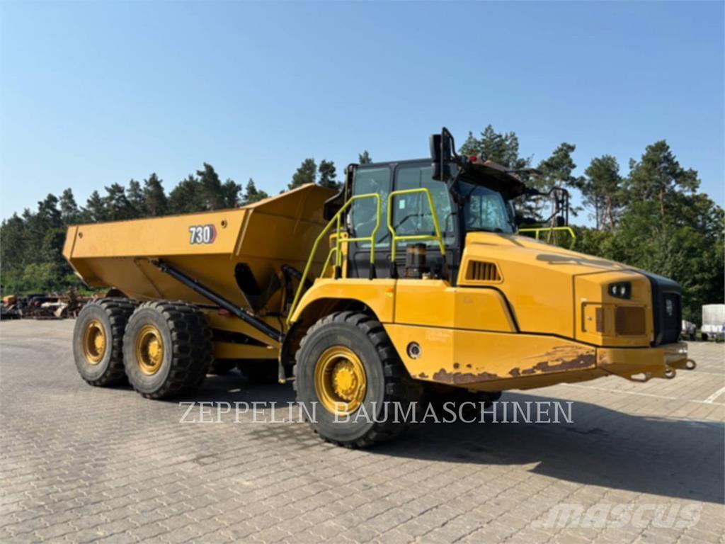 CAT 730-04A Шарнирно-сочленённые самосвалы