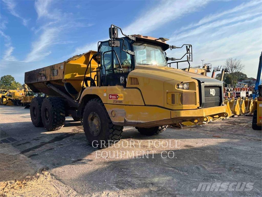 CAT 73004 Шарнирно-сочленённые самосвалы