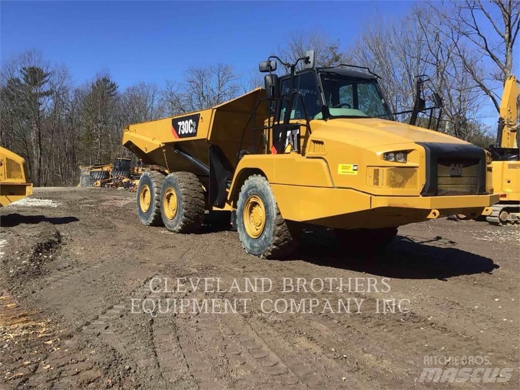 CAT 730C Шарнирно-сочленённые самосвалы
