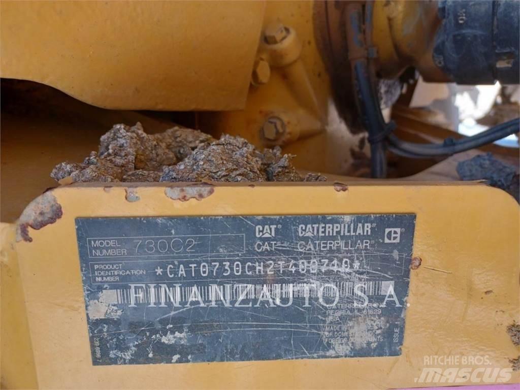 CAT 730C Шарнирно-сочленённые самосвалы