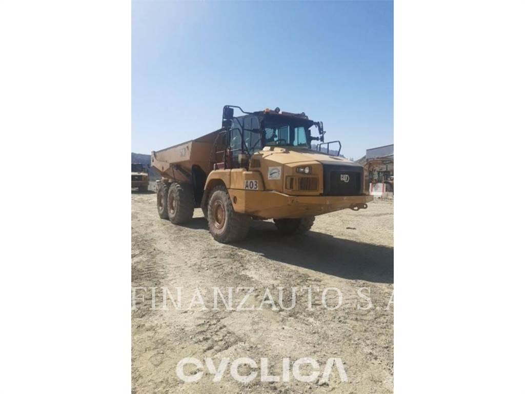 CAT 730C Шарнирно-сочленённые самосвалы