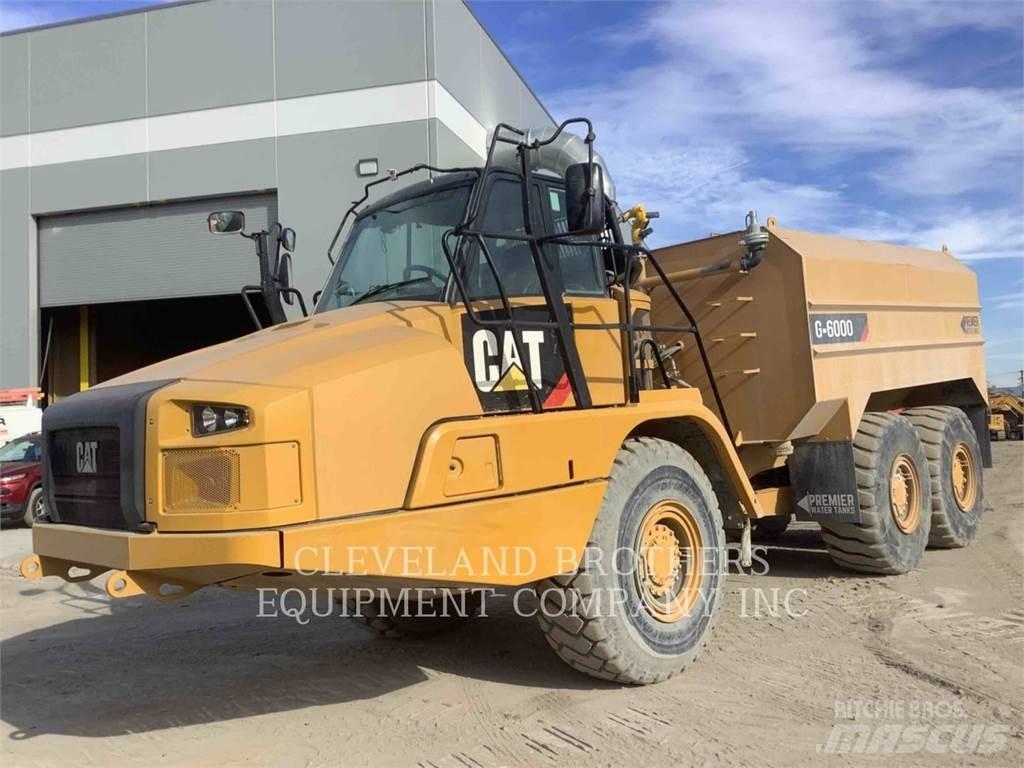 CAT 730C WW Поливочные машины