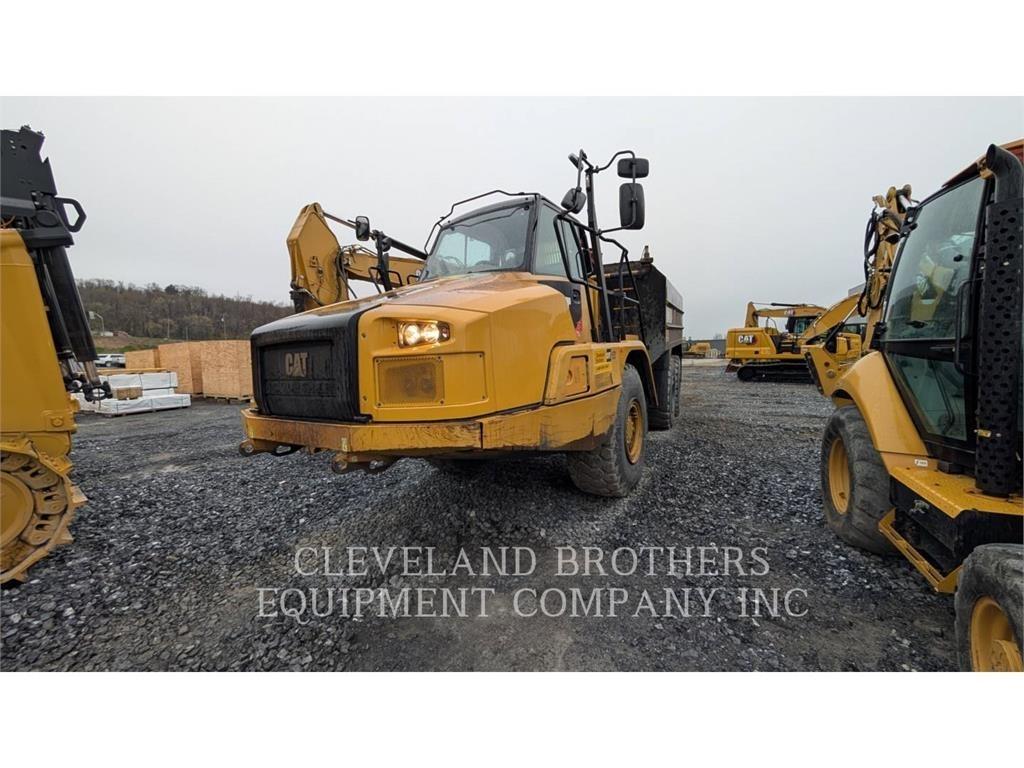 CAT 730C WW Поливочные машины