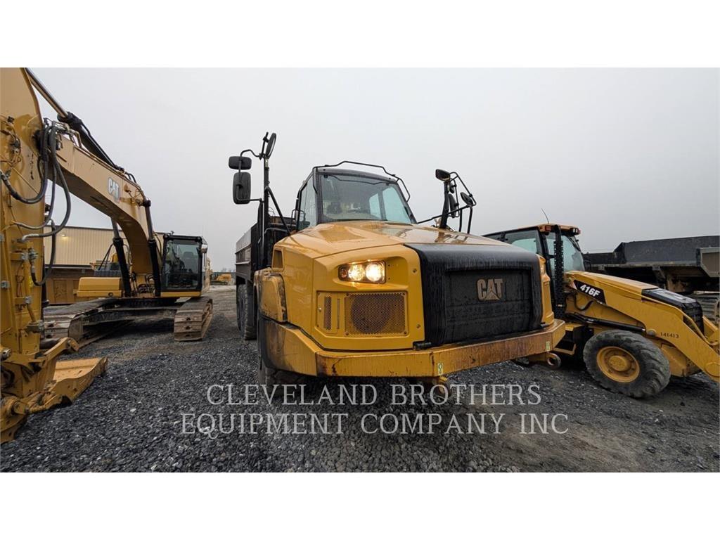 CAT 730C WW Поливочные машины