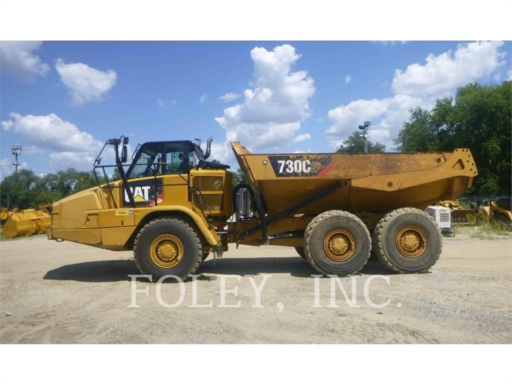 CAT 730C2 Шарнирно-сочленённые самосвалы