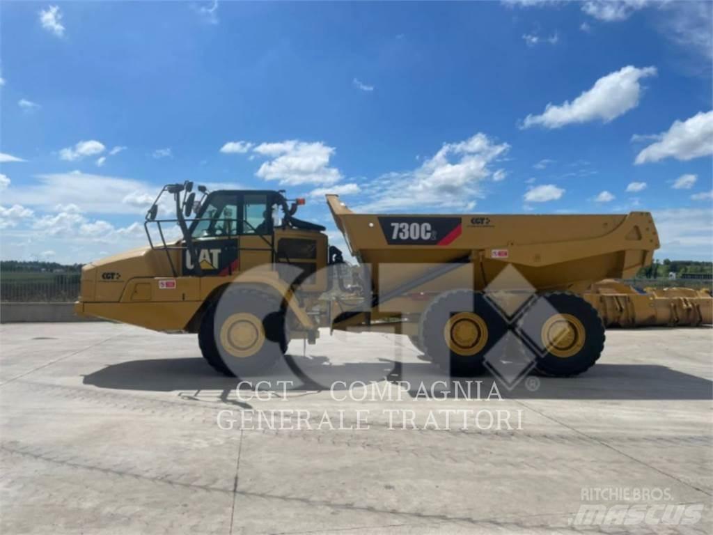 CAT 730C2 Шарнирно-сочленённые самосвалы