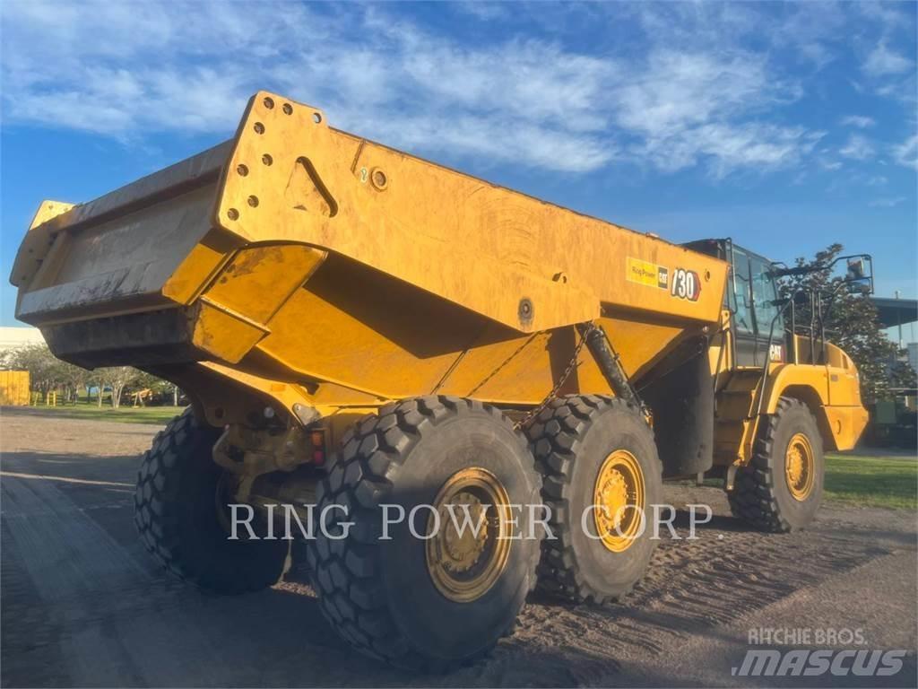 CAT 730TG Шарнирно-сочленённые самосвалы