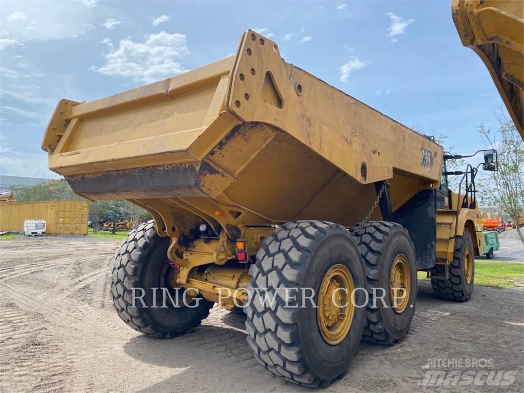 CAT 730TG Шарнирно-сочленённые самосвалы