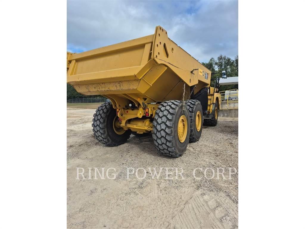 CAT 730TG Шарнирно-сочленённые самосвалы