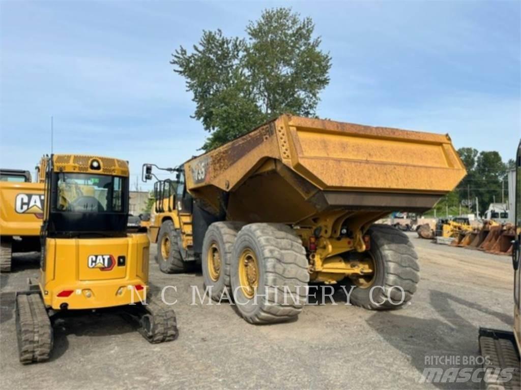 CAT 735 Грузовики-Самосвалы