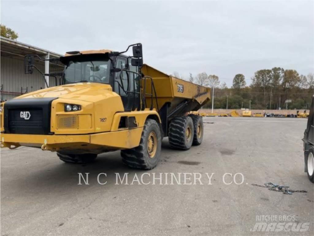 CAT 735 Шарнирно-сочленённые самосвалы