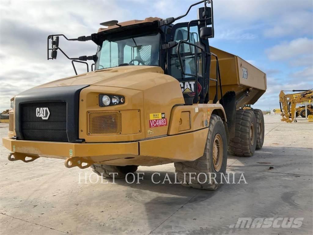 CAT 735 Шарнирно-сочленённые самосвалы