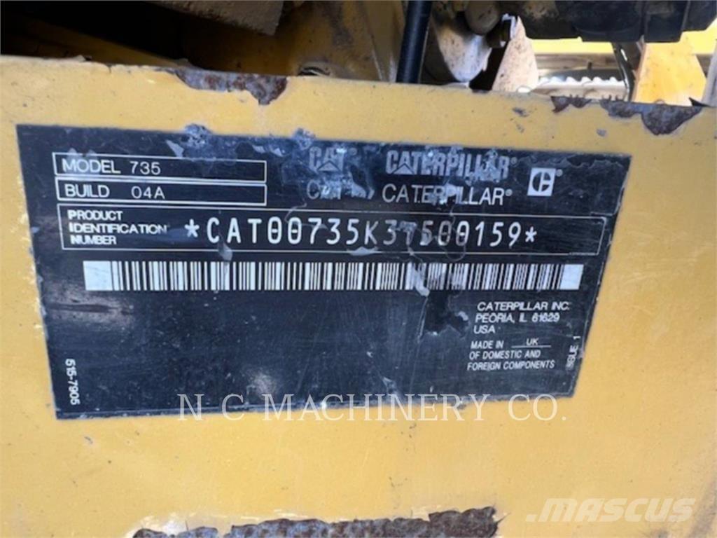CAT 735 Шарнирно-сочленённые самосвалы