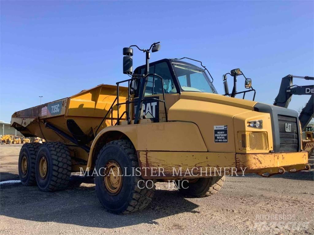 CAT 735C Шарнирно-сочленённые самосвалы